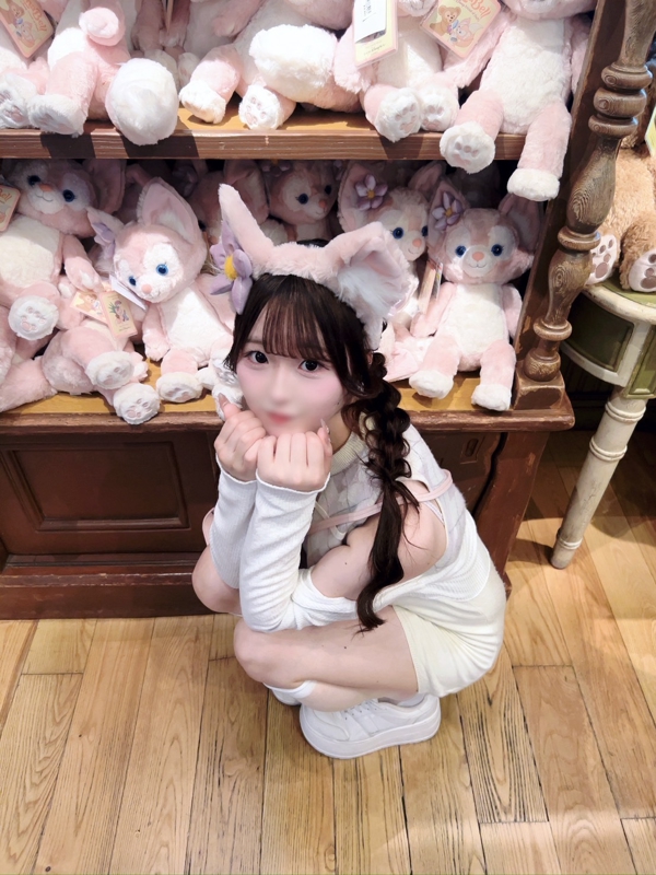 りりの画像