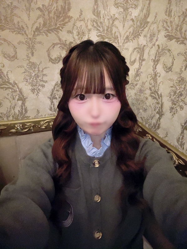 りりの画像